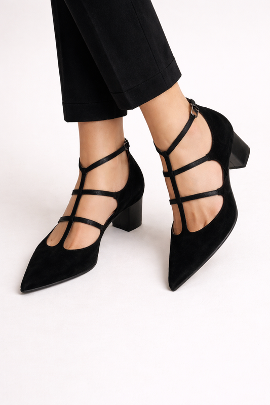 Damskie buty na niskim obcasie z cienkimi paskami