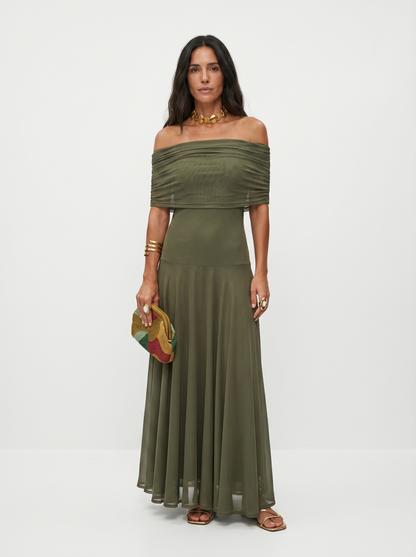 Elegancka, prosta sukienka maxi